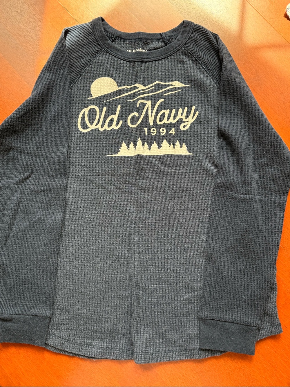 Old Navy Kids Long-Sleeve Thermal Top in Dark Navy